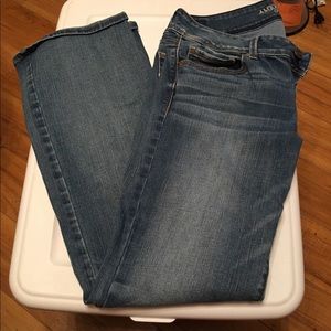 American Eagle Jeans! Size 12 Long!
